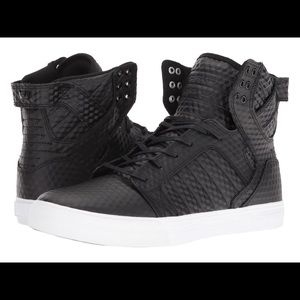 Supra: Skytop. Signature Chad Muska Collection. Geometric cube pattern.